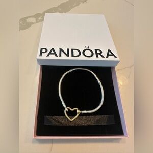 PANDORA Heart Closure Snake Chain Bracelet 7.1 in